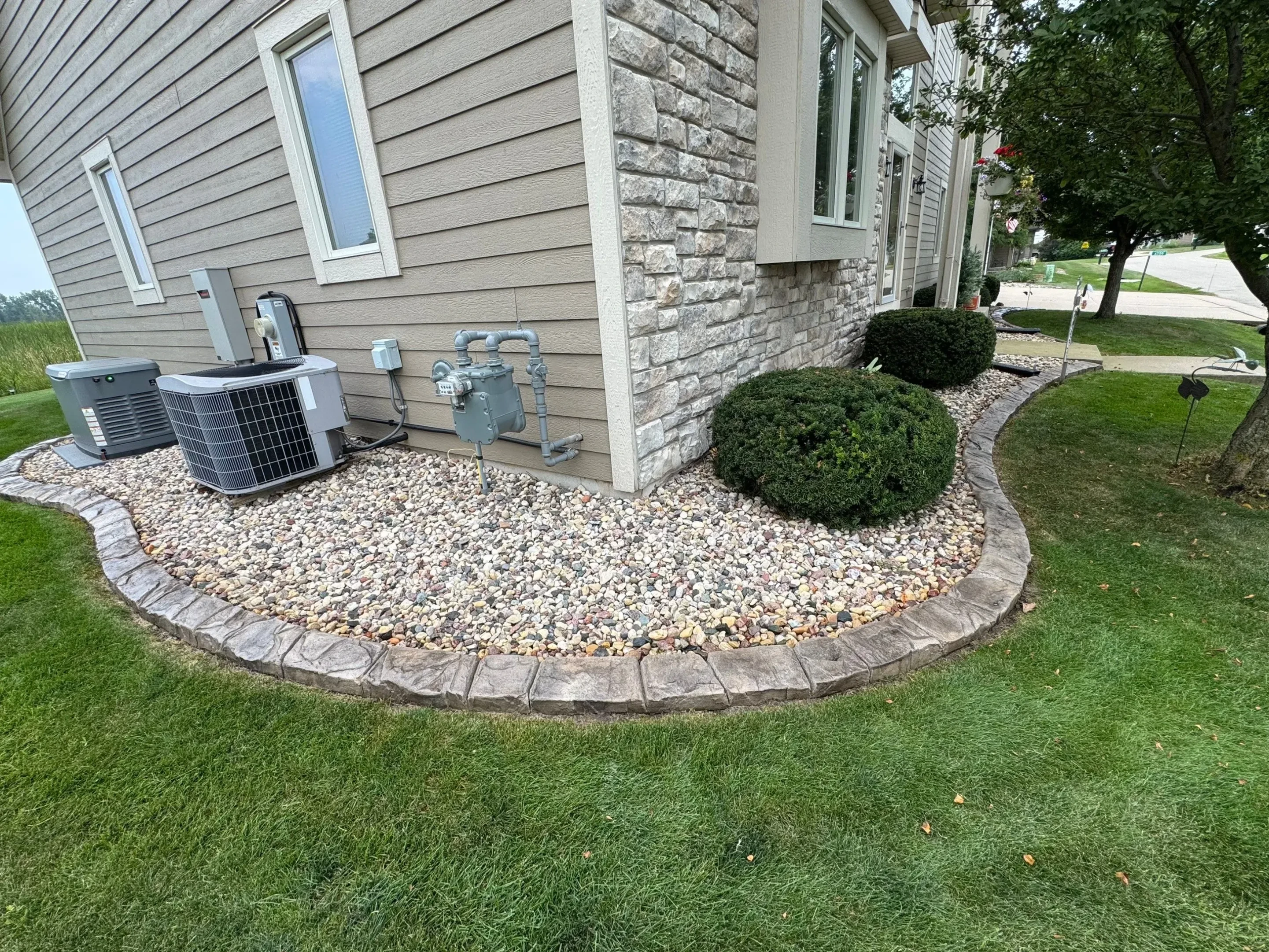 Curved Landscape Edging in Woodstock